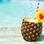 5 tragos que puedes preparar con esa piña que tienes en casa